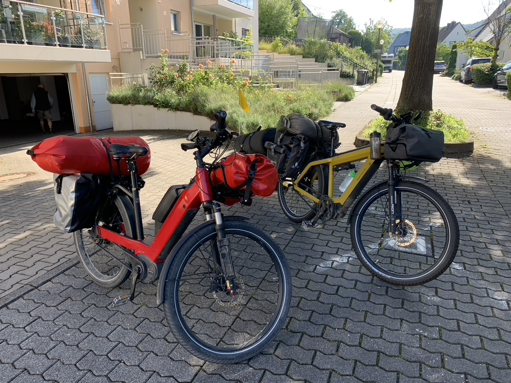 Tag 0 – 🚴‍♂️⛺️🚴‍♀️ Eigentlich könnte es losgehen